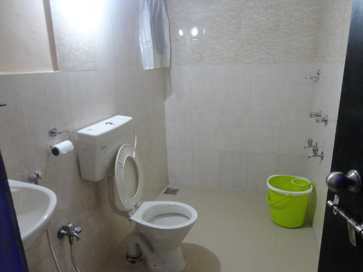 The Yuppi Hippi Female Hostel อันจูนา ภายนอก รูปภาพ